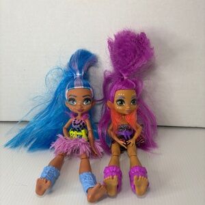 Cave Club dolls Roaralai, Tella Prehistoric Kids Set of 2